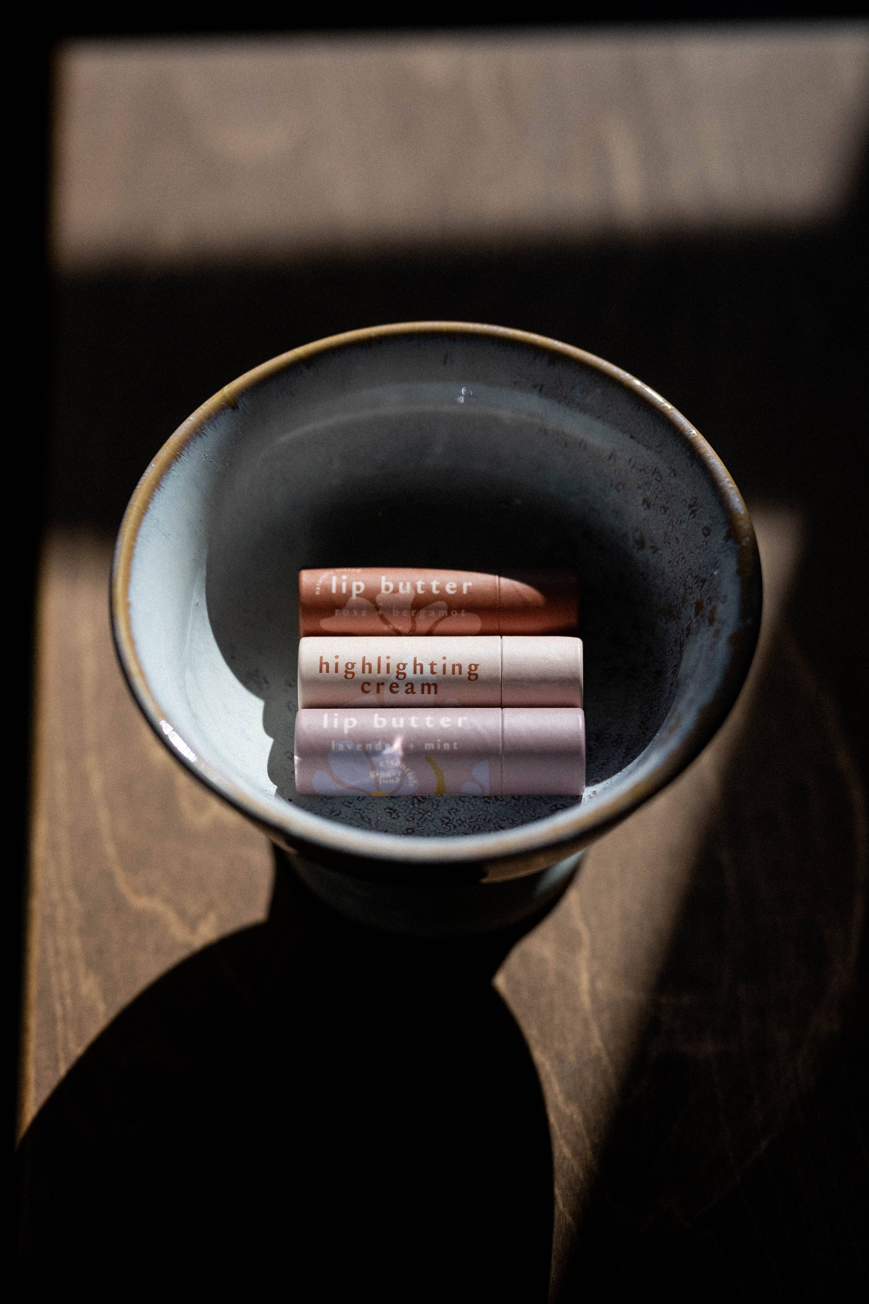 Lip Butter – levandule a máta | vyživující balzám na rty s olivovým skvalanem