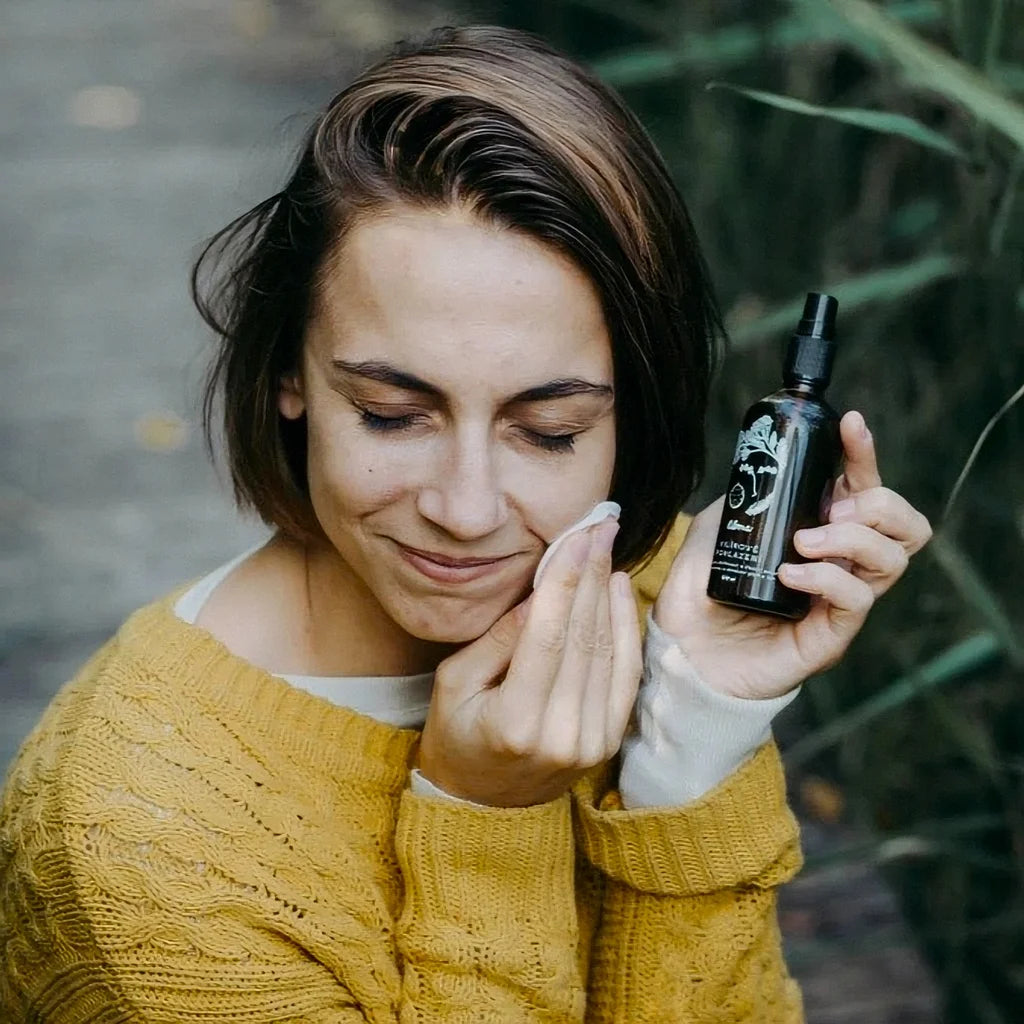 Vilínové pohlazení – Dvoufázová odličovací a čistící emulze pro mastnou a aknózní pleť a oči