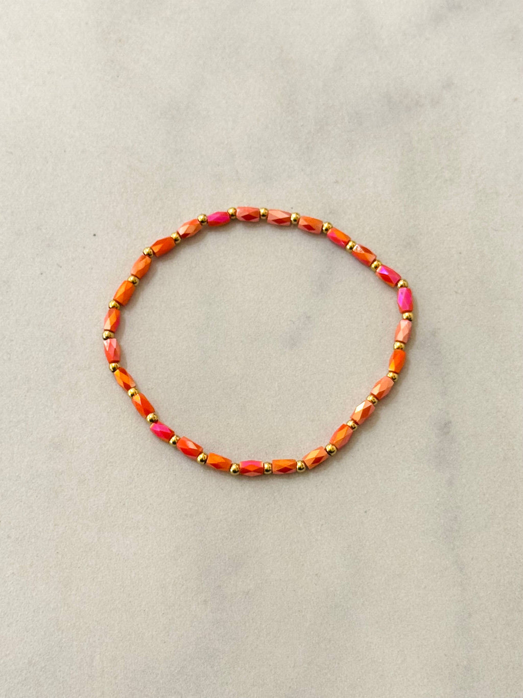 Rita Elastic Summer Bracelet – letní náramek ve zlatých tónech