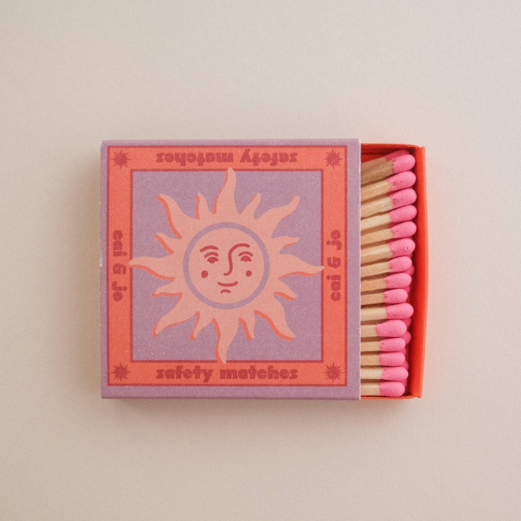 Lilac Sun – designové zápalky v krabičce