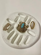 Betonový organizér na šperky ~ bílý